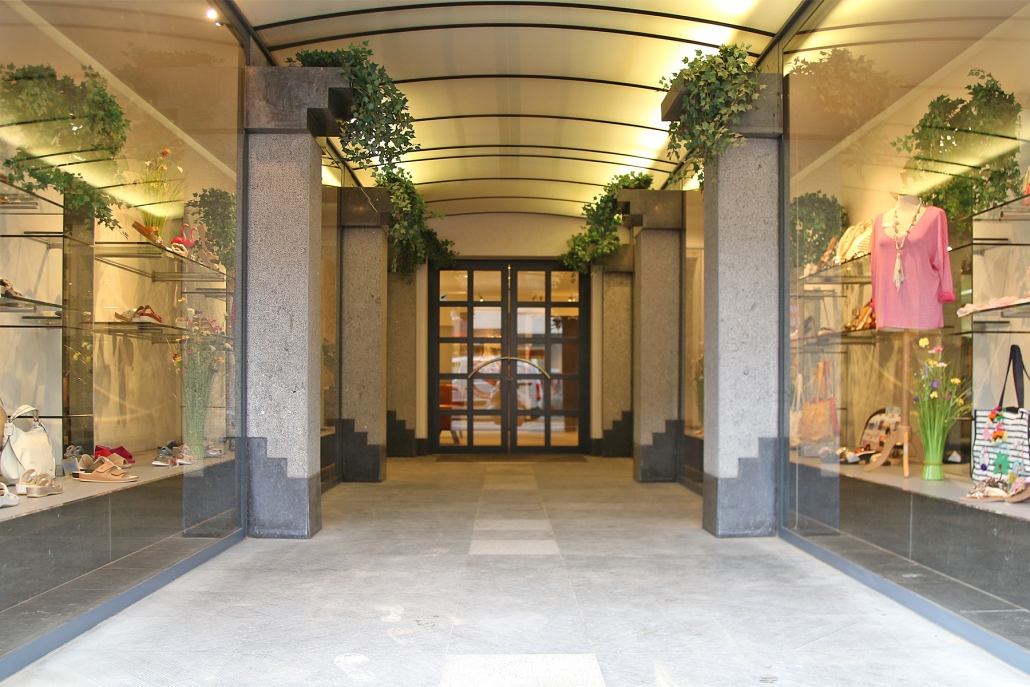 Schoenen Yvonne te Deurne, Antwerpen | Dames \u0026 heren merkschoenen
